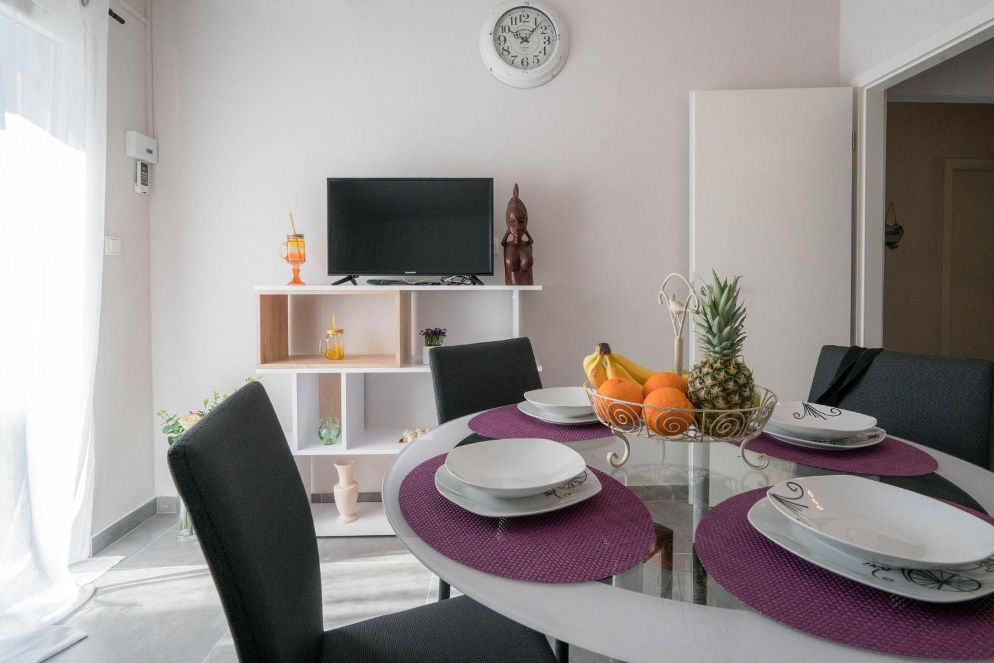 Apartments Sonata Omis Exterior photo
